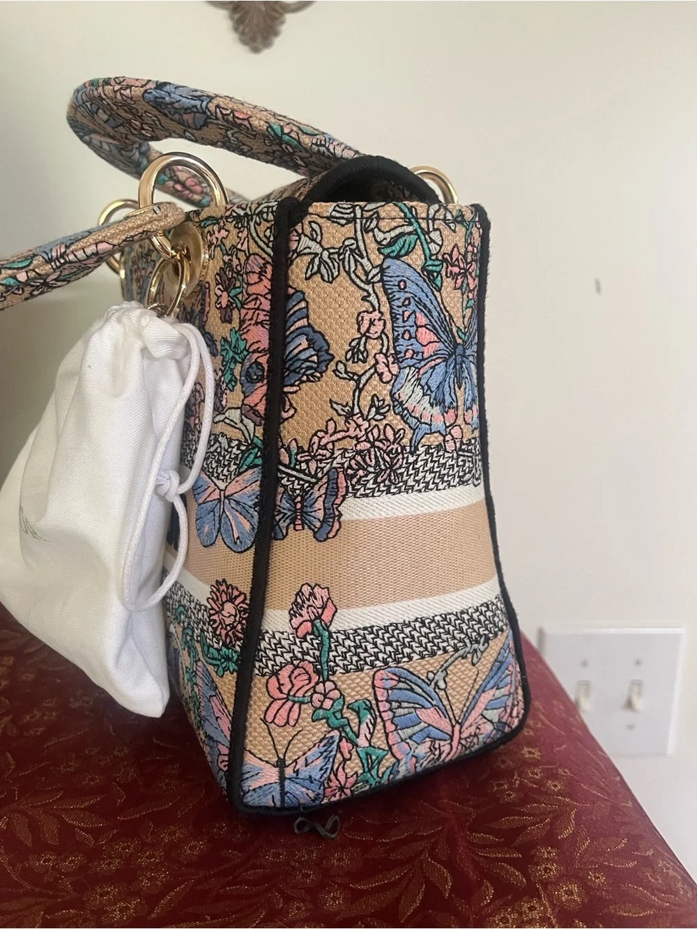 Floral Embroidered Tote Bag - Multicolor